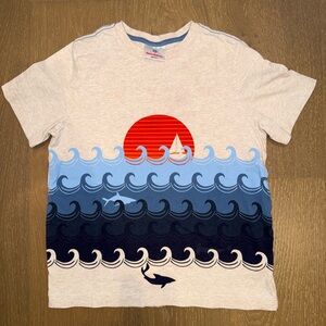 Hanna Andersson Cream Tee with Blue Wave Graphic & Red Sun